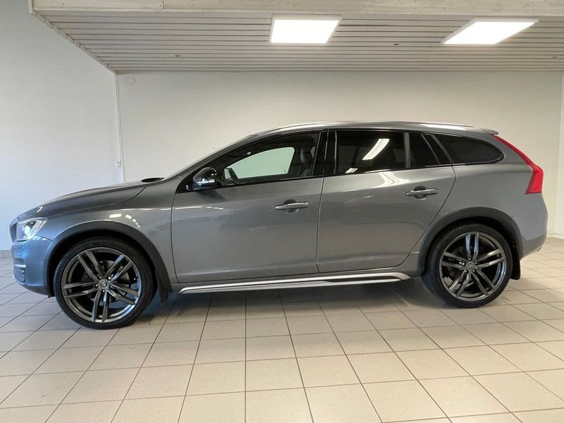Volvo V60 bild 2