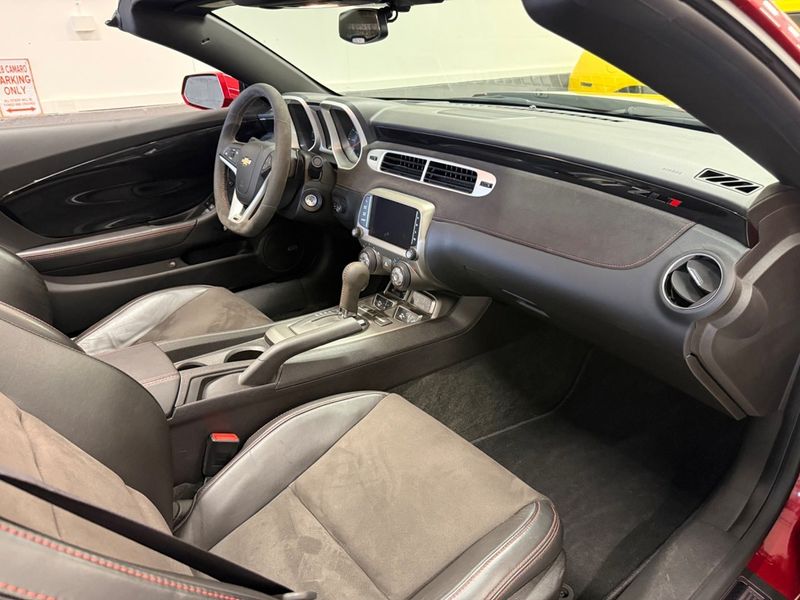 Chevrolet Camaro bild 35