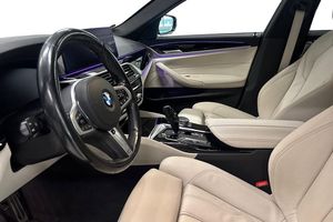 BMW 520 bild 12