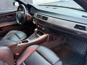 BMW 320 bild 12