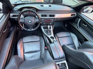 BMW 320 bild 8