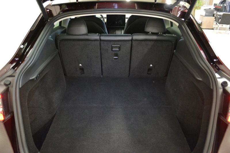 Tesla Model Y bild 20