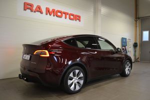 Tesla Model Y bild 5
