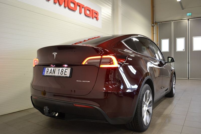 Tesla Model Y bild 7