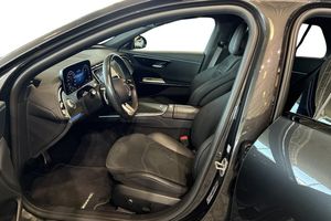 Mercedes E300 bild 11