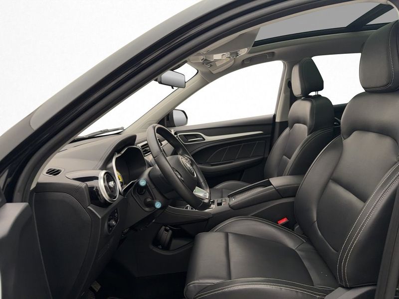 MG ZS EV bild 11
