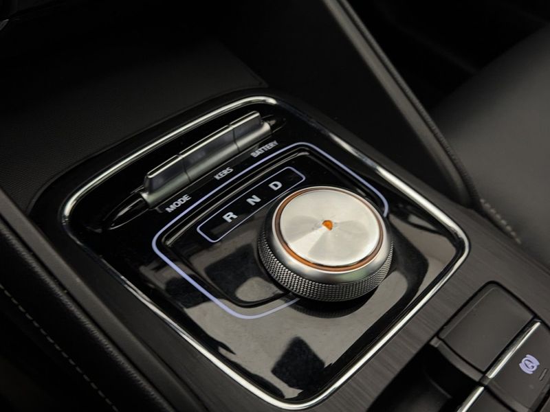 MG ZS EV bild 25