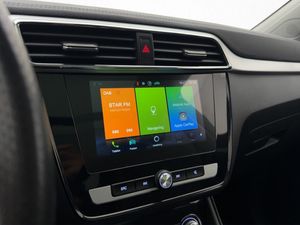 MG ZS EV bild 23