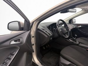 Ford Focus bild 9