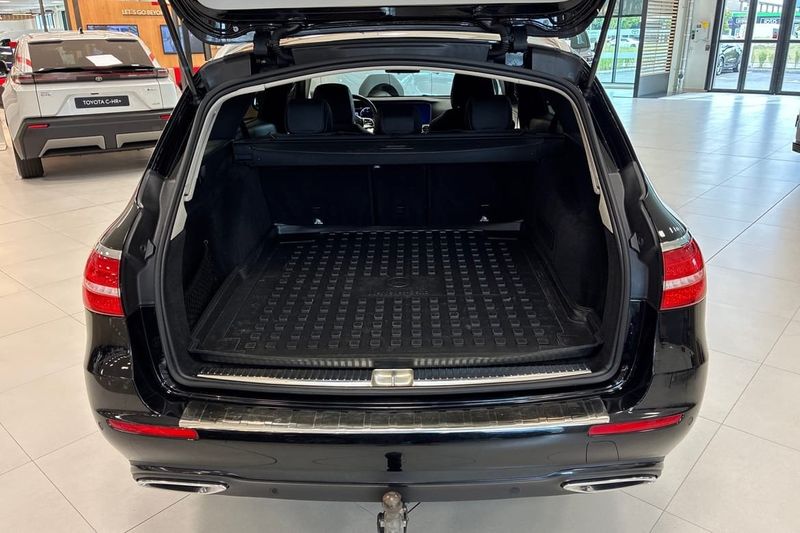 Mercedes E200 bild 10
