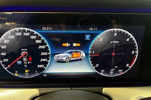 Mercedes E200 bild 12