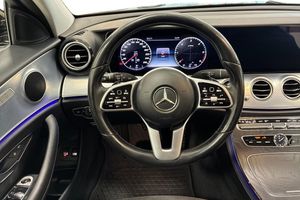 Mercedes E200 bild 9