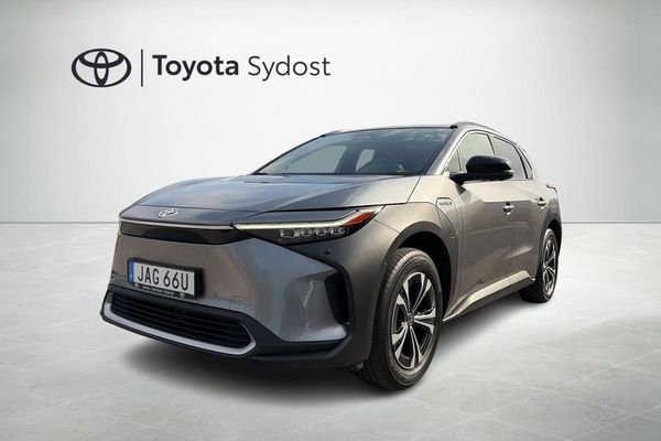 Toyota bZ4X AWD Executive dragkrok - 2023