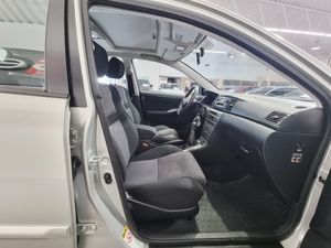 Toyota Corolla bild 18