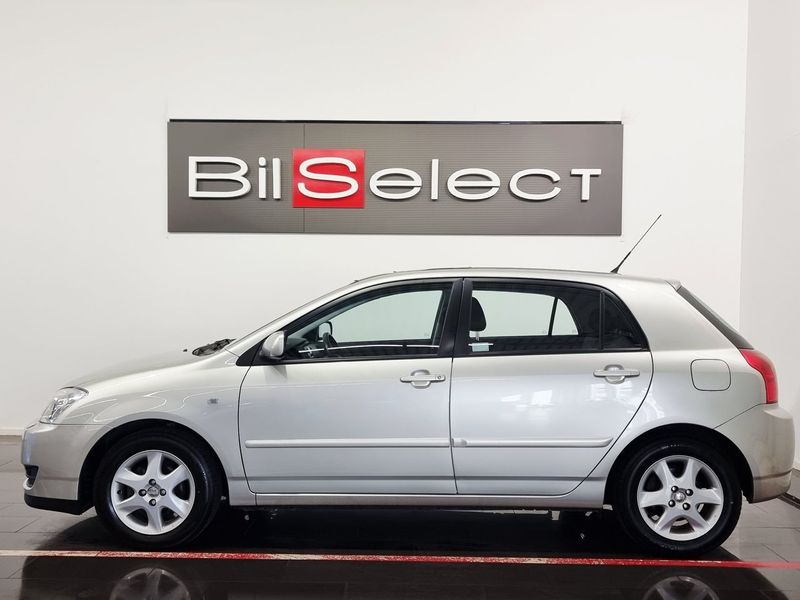 Toyota Corolla bild 2