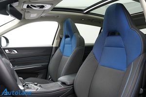 Lynk & Co 01 bild 17