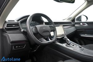 Lynk & Co 01 bild 14