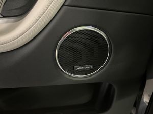 Land Rover Discovery Sport bild 6