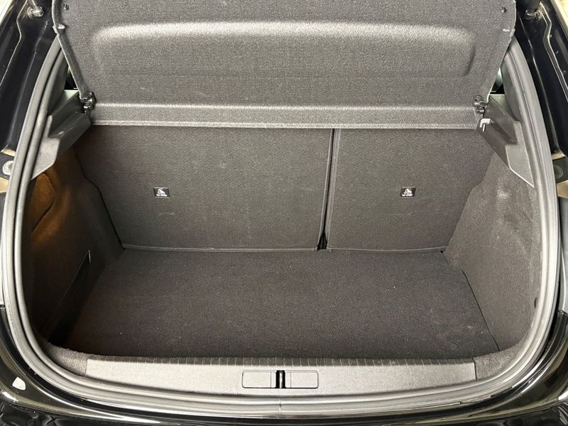 Peugeot 208 bild 6