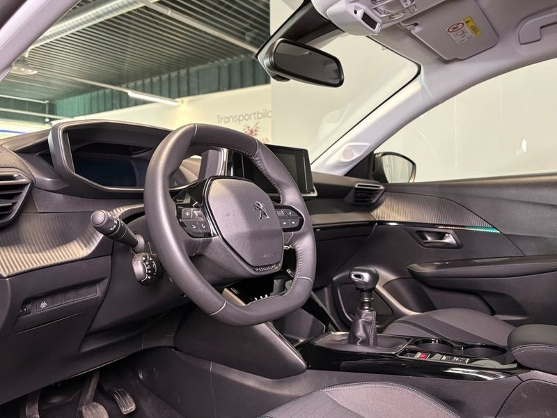 Peugeot 208 bild 11