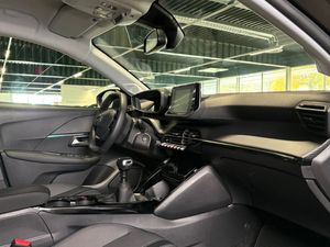 Peugeot 208 bild 13