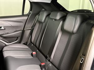 Peugeot 208 bild 8