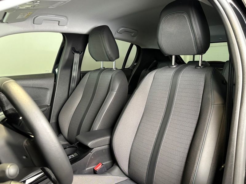 Peugeot 208 bild 10