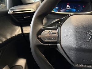 Peugeot 208 bild 18