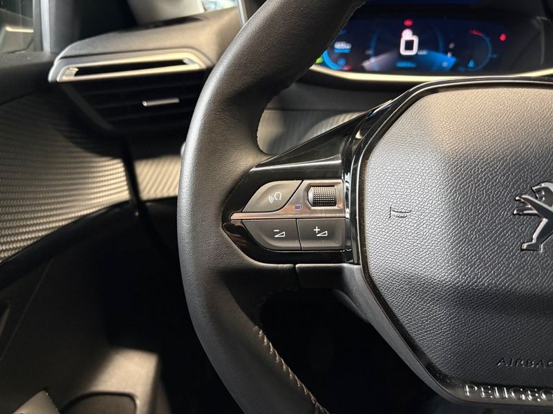 Peugeot 208 bild 18