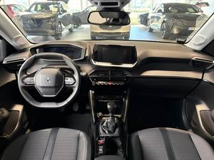 Peugeot 208 bild 12