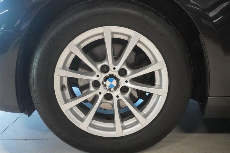 BMW 318 bild 16