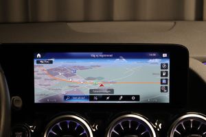 Mercedes EQA300 bild 13