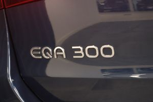 Mercedes EQA300 bild 8