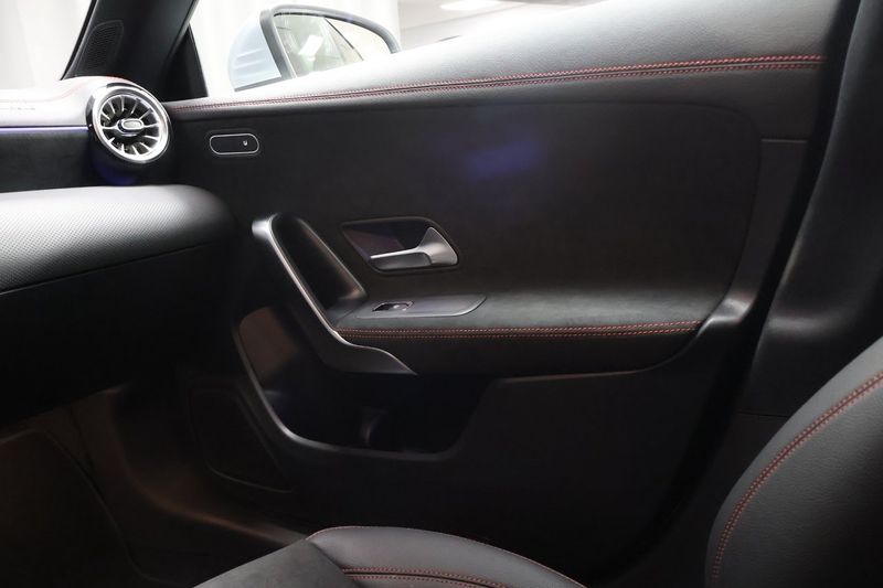 Mercedes CLA200 bild 22