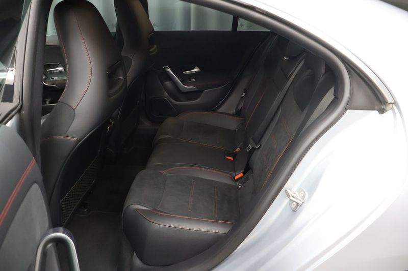 Mercedes CLA200 bild 11