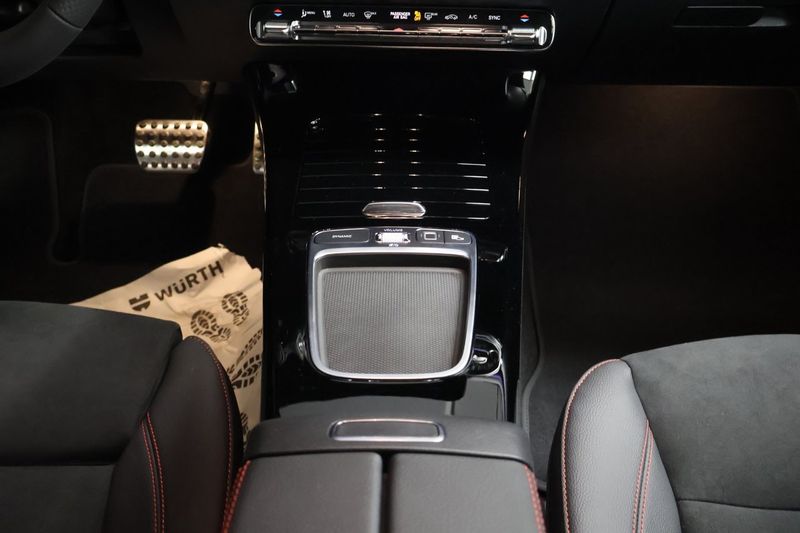 Mercedes CLA200 bild 20