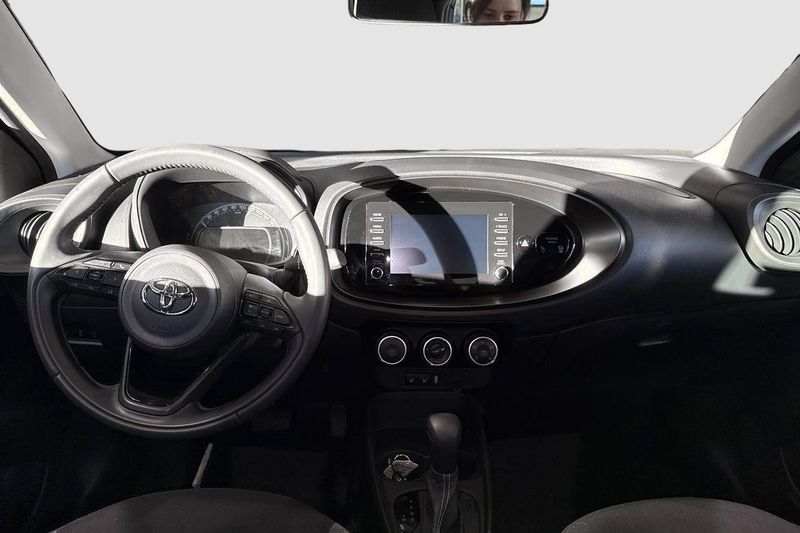 Toyota Aygo X bild 10