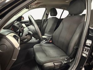 BMW 118 bild 11