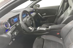 Mercedes CLA200 bild 10