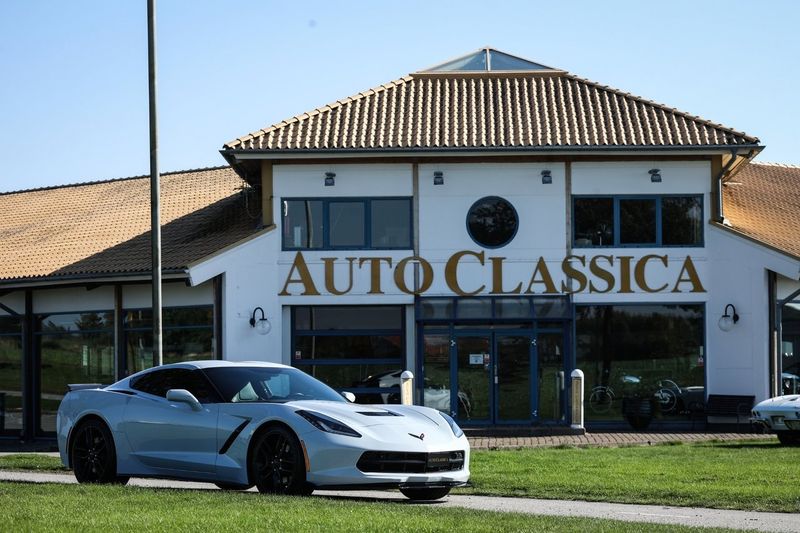 Chevrolet Corvette bild 2