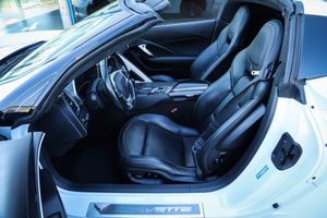 Chevrolet Corvette bild 16