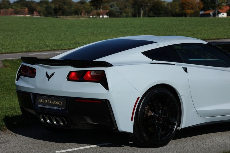 Chevrolet Corvette bild 11
