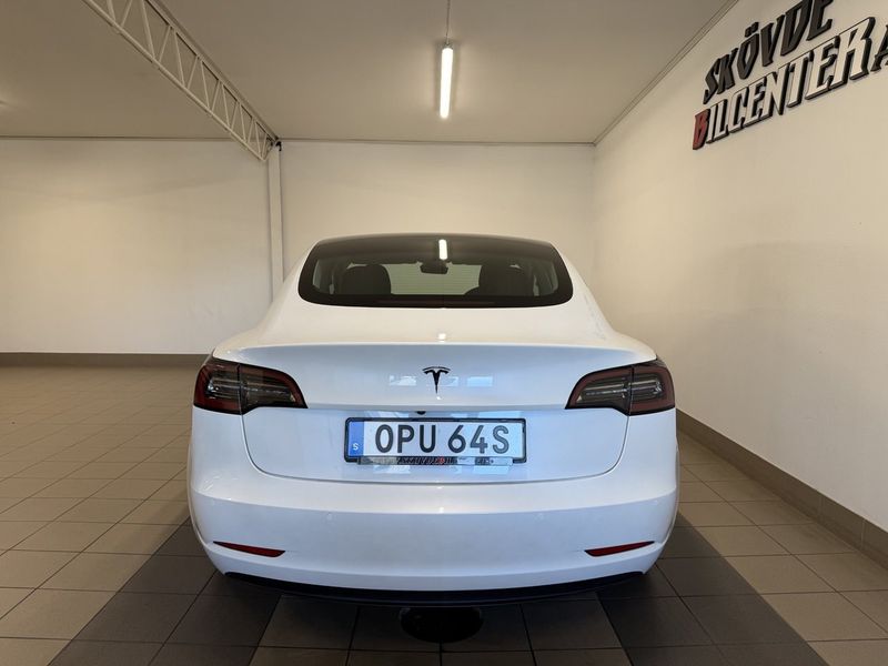 Tesla Model 3 bild 4