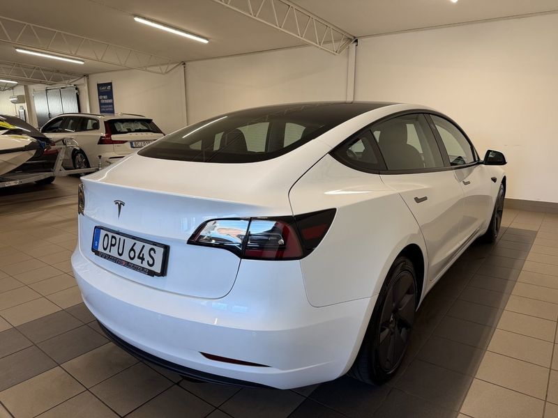 Tesla Model 3 bild 5