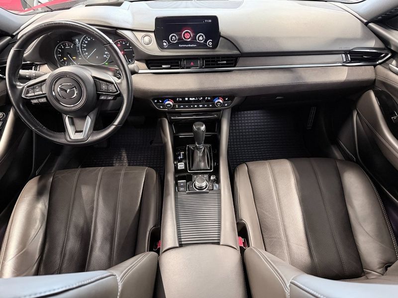 Mazda 6 bild 8