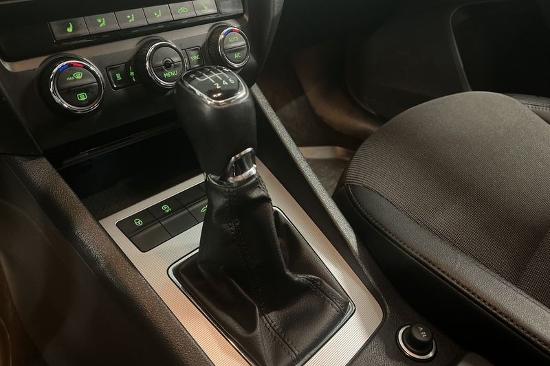 Skoda Octavia bild 17