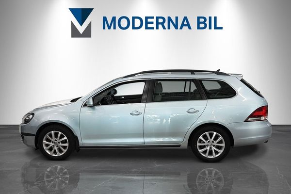Volkswagen Golf Variant 1.6 TDI 105hk Automat Masters Navi Ny kamrem - 2011