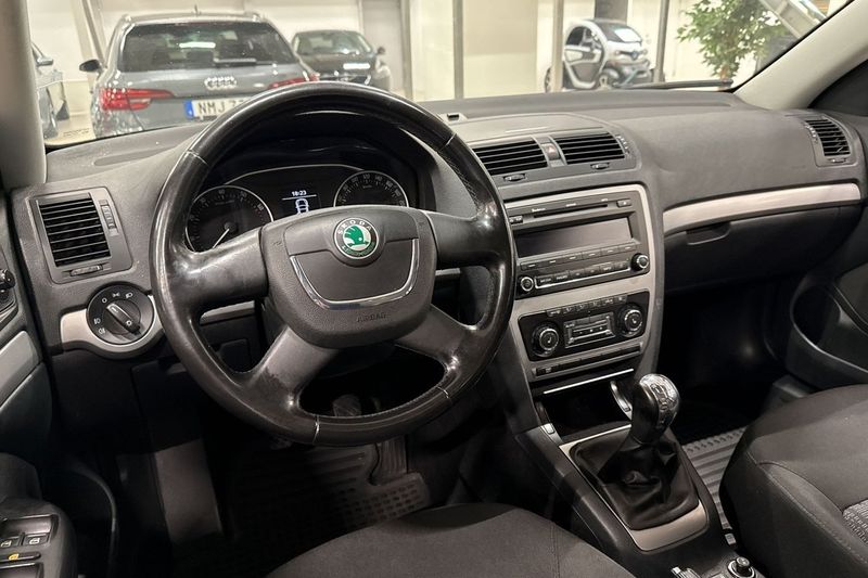 Skoda Octavia bild 6