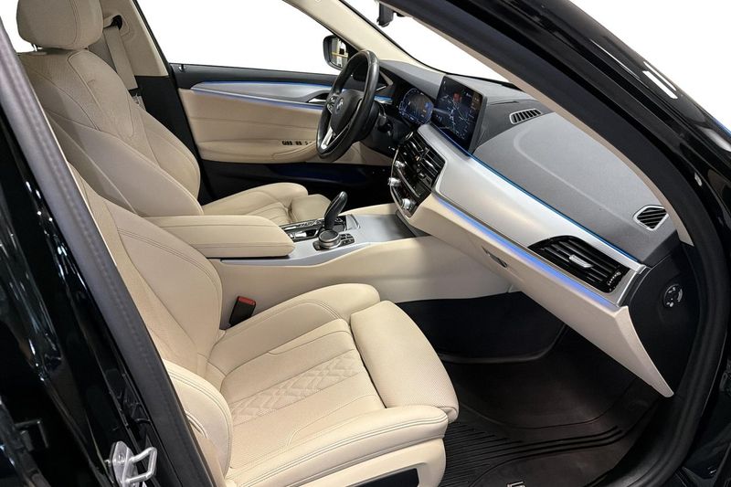 BMW 530 bild 11