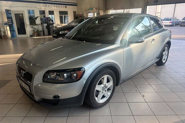 Volvo C30 1.8F Kinetic KAMKEDJA /SUPERDEAL 3,95% - 2009